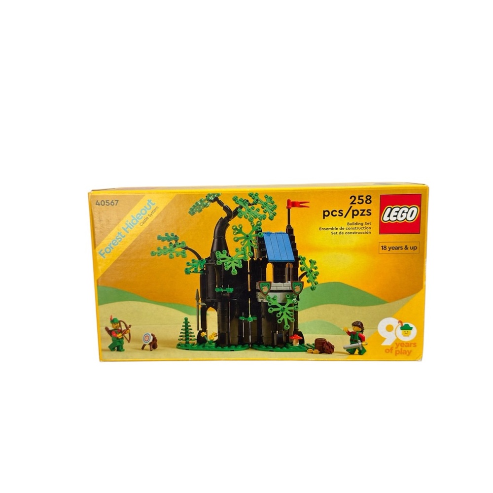 LEGO 40567 Forest Hideout 90th Anniversary Exclusive (258 Pieces)